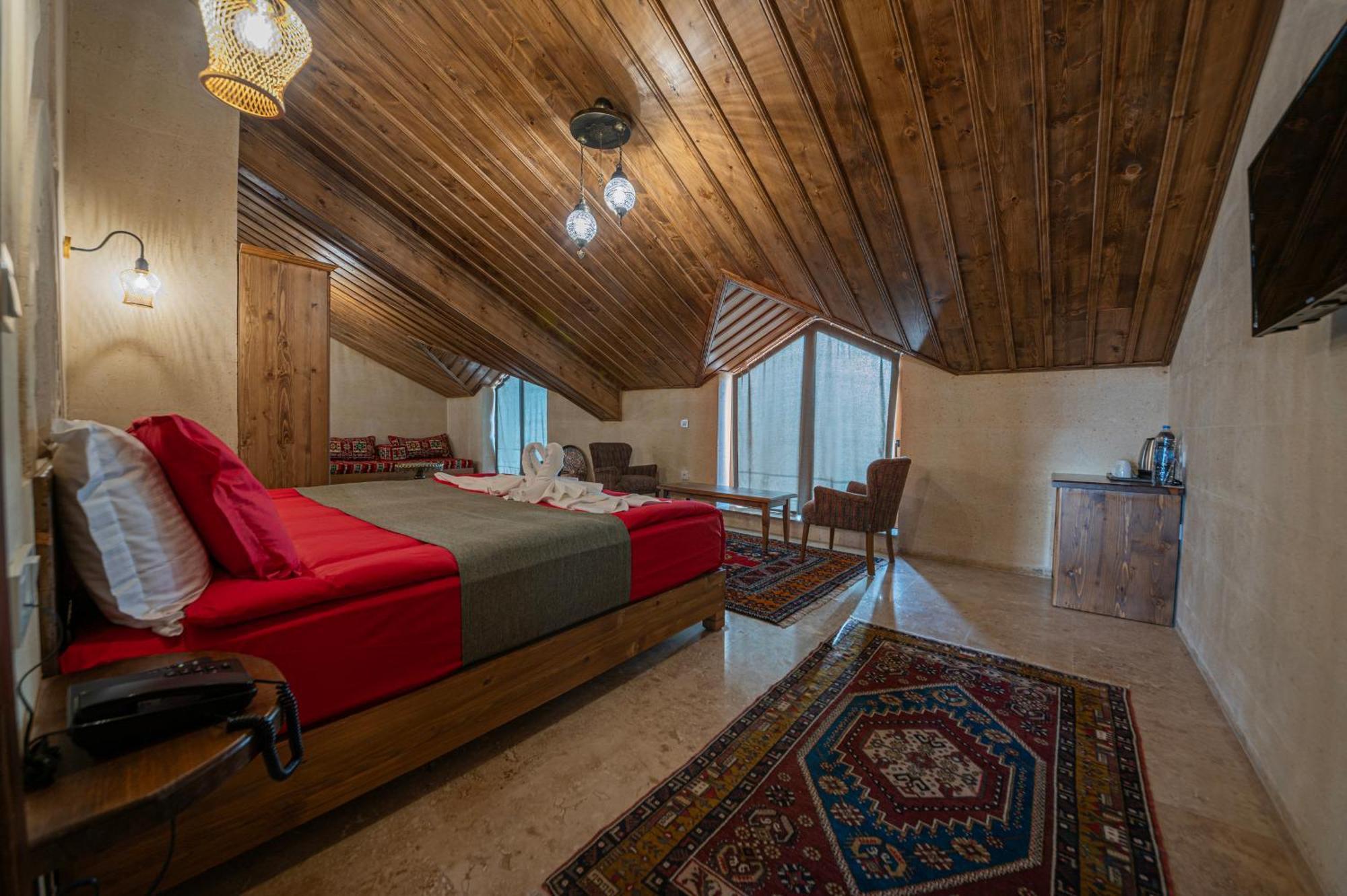 Remus Romulus Cappadocia Hotel Ючхисар Екстериор снимка