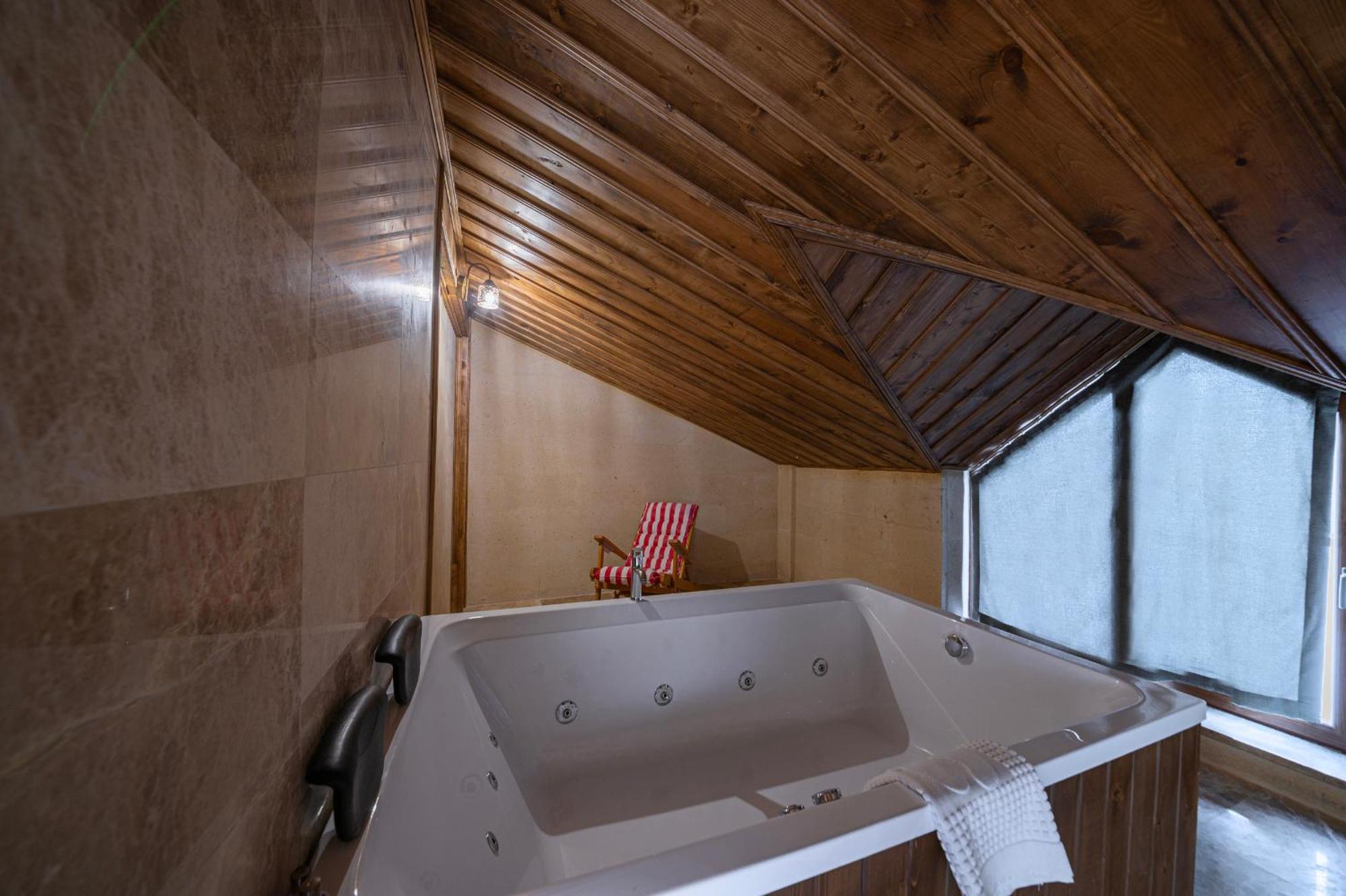 Remus Romulus Cappadocia Hotel Ючхисар Екстериор снимка