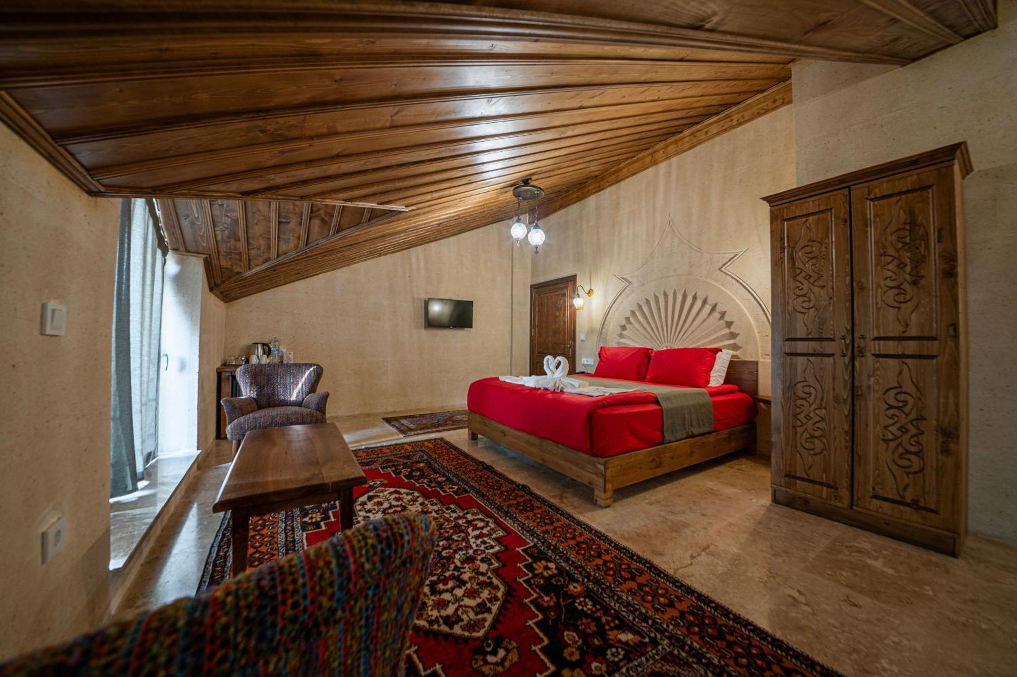 Remus Romulus Cappadocia Hotel Ючхисар Екстериор снимка