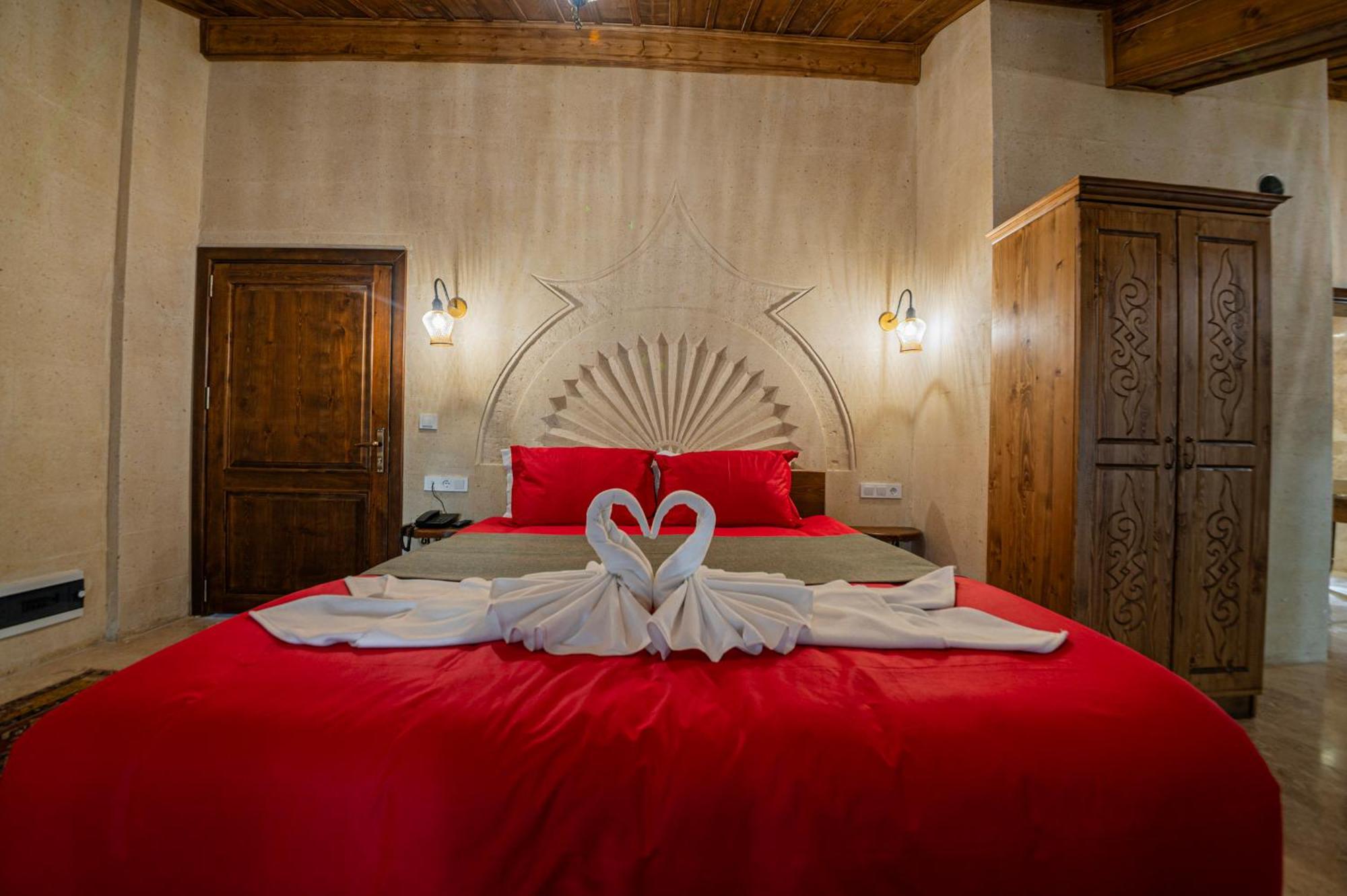 Remus Romulus Cappadocia Hotel Ючхисар Екстериор снимка