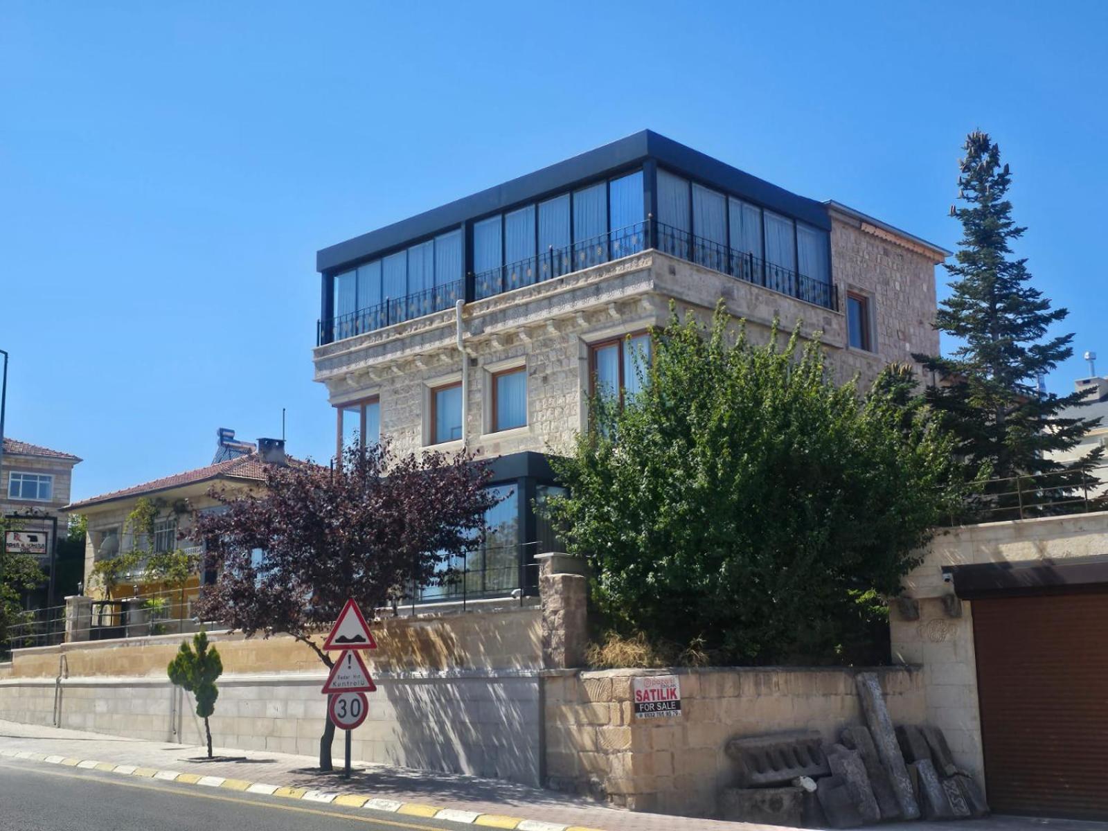 Remus Romulus Cappadocia Hotel Ючхисар Екстериор снимка