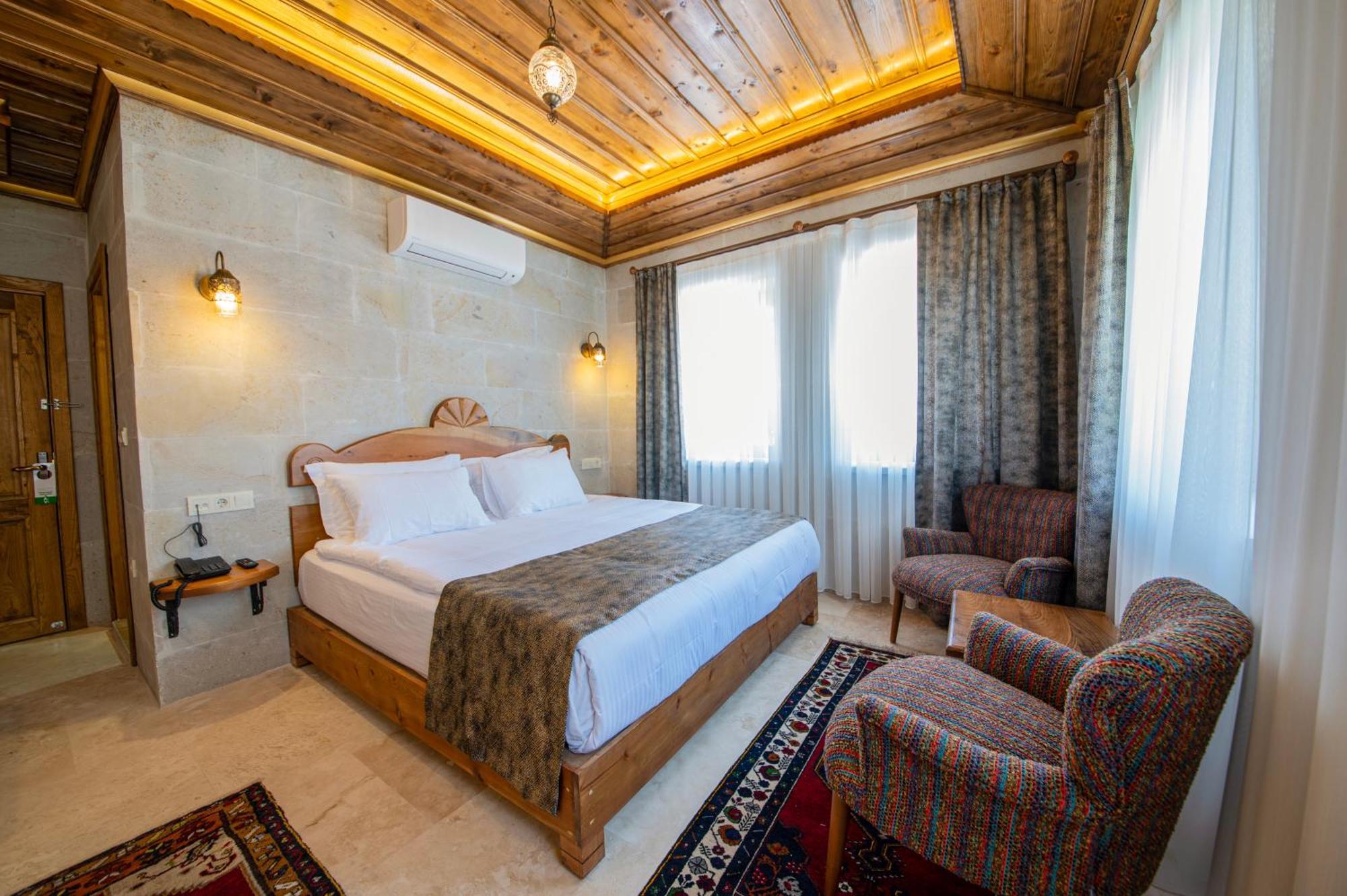 Remus Romulus Cappadocia Hotel Ючхисар Екстериор снимка